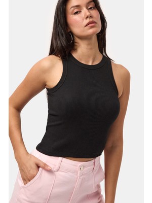 It's Basic Kadın Siyah S6-1 Sıfır Kol Esnek Kumaş Crop Top