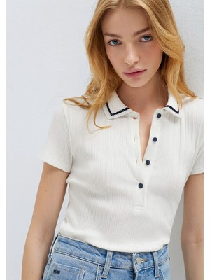 Mavi Kadın Modelli Polo Tişört Kırık Beyaz 1613944-70057