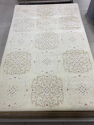 Tuna Halı Saray Imza Halı 12186 Beyaz 150 x 230ÖLÇÜLERİNDE 3,5 M2 Salon Halısı