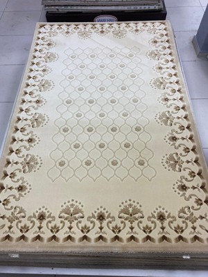 Tuna Halı Dinarsu Klasik Nepal Halı 5705 70 150 x 230 Ölçülerinde 3,5 M2 Salon Halısı