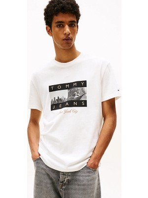 Tommy Jeans Erkek Tişört DM0DM22464 Beyaz