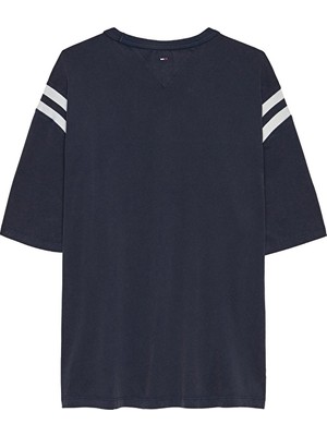 Tommy Jeans Kadın Tişört DW0DW22307 Mavi
