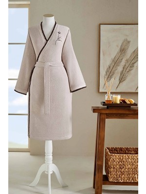 Özdilek Pampas Nakışlı Kimono Bornoz