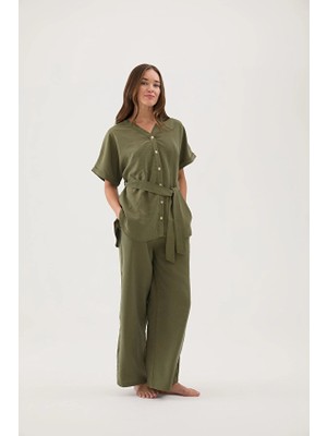 Cottons &amp; Clouds Beli Lastikli Düğmeli Bol Paça Oversize Kadın Bol Kesim Pijama Takımı CC5782 Haki
