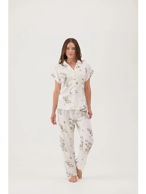 Cottons &amp; Clouds Loose Fit Kısa Kollu Kadın Floral Desenli Viskon Pijama Takımı CC7314 Ekru
