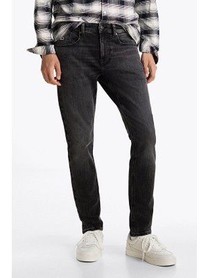 Tommy Jeans Erkek Kot Pantolon DM0DM20546