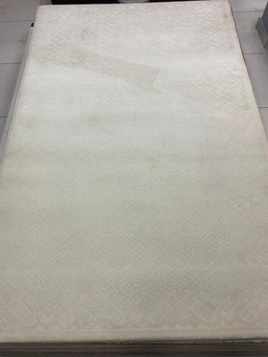 Tuna Halı Saray Vizyon Halı 12479 Beyaz 150 x 230 Ölçülerinde 3,5 M2 Salon Halısı
