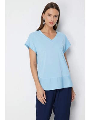 Onfashion V Yaka Kısa Kollu Dokuma Kadın Bluz 71475 Açık Mavi