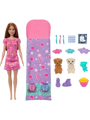 Barbie ve Köpekçikleri Pijama Partisi Oyun Seti HXN01