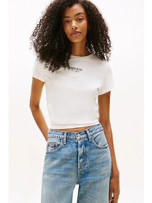 Tommy Jeans Kadın Tişört DW0DW20913 Beyaz