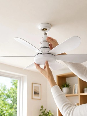 Astraltech Yüksek Aydınlatma Performansına Sahip LED Tavan Fanı Sessiz Çalışma Güçlü Esinti ve Uzaktan Kumanda Kontrolü