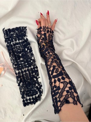 Nurcanilirboutique Lacivert Zarif Dantel Eldiven Kolluk