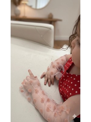 Nurcanilirboutique Kız Çocuğu &bebek Kostüm &dış Çekim &doğum Günü Parti Eldiven Kolluk