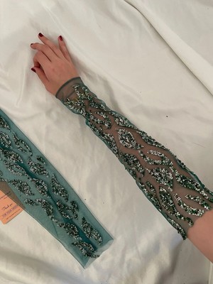 Nurcanilirboutique Özel Kristal Taşlı Kolluk Eldiven