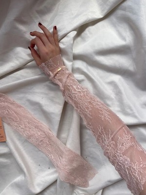 Nurcanilirboutique Pudra Dantel Kolluk Eldiven