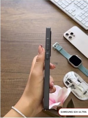 TeOra Store Süper Ince Mat Ultra Thin Silikon Kılıf Buzlu Siyah  Galaxy S24 Ultra ile Uyumlu