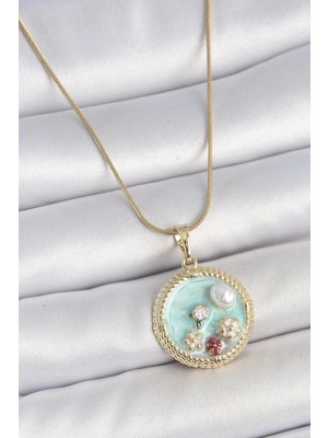 Inure Jewelry 316L Çelik Gold Renk Zincir Mavi Mineli İnci Çiçek İşlemeli Zirkon Taş Detaylı Madalyon Model Kadın Kolye