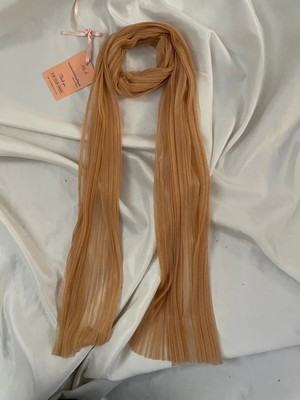 Nurcanilirboutique Zarif Pliseli Ten Rengi Fular