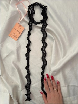 Nurcanilirboutique Zarif Fransız Dantel Siyah Fular