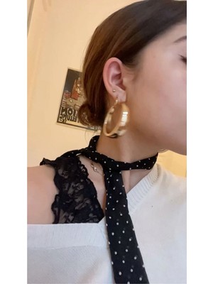 Nurcanilirboutique Siyah Puantiyeli Fular (Hangi Rengi Istediğinizi Belirtiniz)