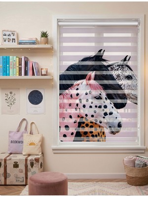 Adhome Pembe ve Benekli Üç Görkemli At Dijital Baskılı Zebra Perde | Ölçü: 30 x 30