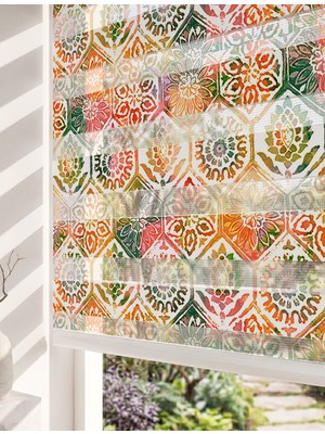 Adhome Sevimli Renkli Filler ve Kuşlar Dijital Baskılı Lüks Eğlenceli Çocuk Odası Zebra Perde | Ölçü: 30 x 30