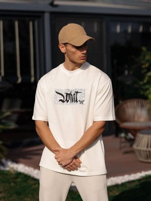 Tarz Yeri Erkek Kısa Kol Yazlık Tişört Bisiklet Yaka Baskılı Oversize T-Shirt - Beyaz