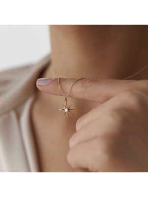 Cherry By Özkonak Tektaşlı Kutup Yıldızı Kolye