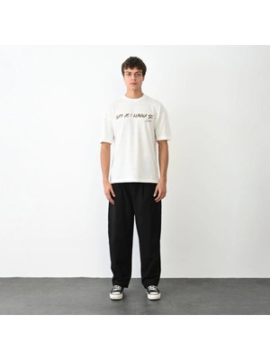Velmora Fashion Erkek Baskılı T-Shirt Kısa Kol Bisiklet Yaka Regular Fit Rahat Kalıp Günlük Tişört- Beyaz