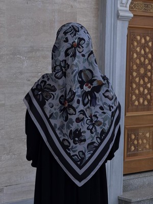 Qalortex Scarf Pamuklu Soft Nazenin Desen Eşarp-Siyah