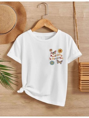 Tarz Yeri Kız Çocuk Bisiklet Yaka Baskılı T-Shirt - Beyaz