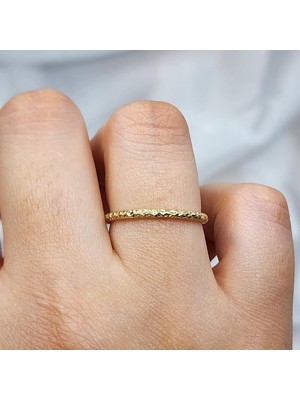 Fasek Gold Gümüş Yüzük - Dövülü Model Ince Zarif Tasarım 925 Ayar Gümüş Alyans