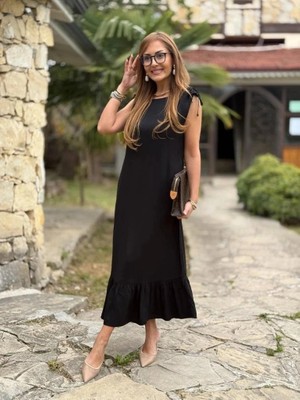 Defy Moda Kadın Omuzlardan Büzgülü Kayık Yaka Fırfırlı Janjan Krep Elbise