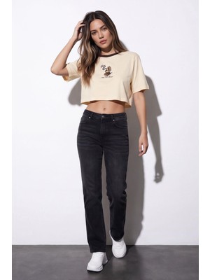 Quzu 26YTSH02145 Kadın Nakış Detaylı T-Shirt