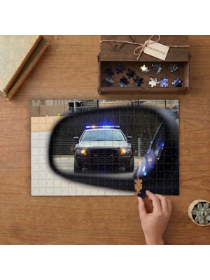 Aynadan Yansıyan Polis Arabası Tasarımı 240 Parça Ahşap Puzzle Ahşap Kutuda  MP07945