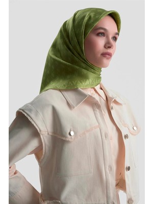 Armine Monogram Desenli Saf Ipek Twill Eşarp 9412D 90