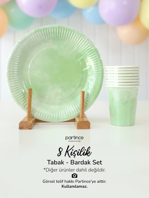 Partince 8 Kişilik Makaron Mint Renkli Kullan At Karton Tabak Bardak Parti Seti