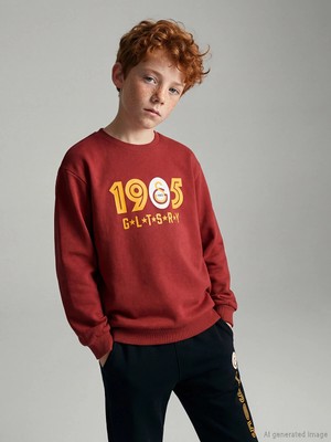 Lc Waikiki Yeni Sezon Galatasaray Baskılı Erkek Çocuk Kalın Sweatshirt