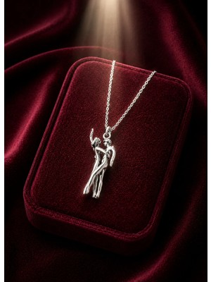 Alaja Silver Silvari Silver Dans Eden Çift  Parlak Tasarım 925 Ayar Gümüş Kolye
