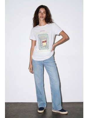 Quzu 26YTSH02315 Kadın Baskı Nakış Detaylı T-Shirt
