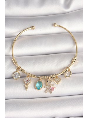 Uravas Store Pirinç Gold Renk Sallantı Zirkon Taşlı Ayıcık Figür Kalp Detay Charm Kadın Bileklik
