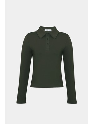 Açelya Okcu Premium Polo Yaka Vatka Detaylı Pamuklu Fit Tişört