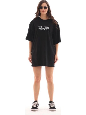 Tarz Yeri Kadın Kısa Kol Yazlık Tişört Bisiklet Yaka Baskılı Oversize T-Shirt - Siyah