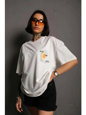 Tarz Yeri kadın Bisiklet Yaka Baskılı Oversize Kısa kol T-Shirt - Beyaz