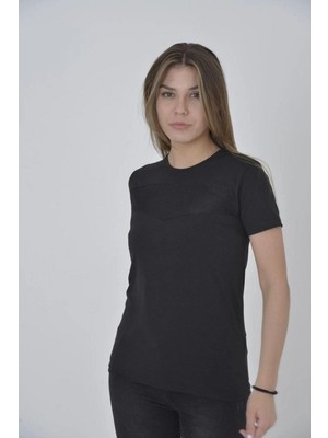 Tarz Yeri Kadın Gögüs Fileli T-Shirt Kısa Kol Bisiklet Yaka Slimfit Tişört   - Siyah