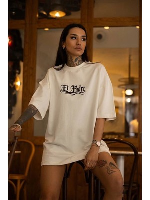 Kadın Bisiklet Yaka Baskılı  Kısa Kol Oversize T-Shirt - Beyaz