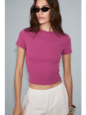 Ethiquet Zolen Kadın Yumuşak ve Esnek Kumaşlı Organik Pamuklu Kısa Kollu Crop Fuşya T-Shirt