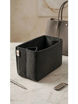Marjinal W Club Tek Suluklu Çanta İçi Organizer Füme 28x15x12