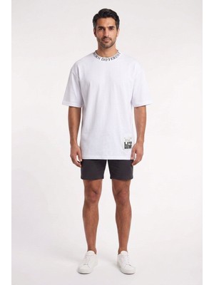 Blow Up Future Gen Born Beyaz Oversize Erkek T-Shirt 142134