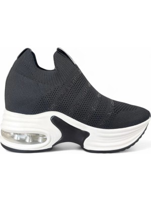 Guja Kadın Triko Detaylı Bağcıksız Dolgu Taban Spor Ayakkabı & Sneaker Siyah